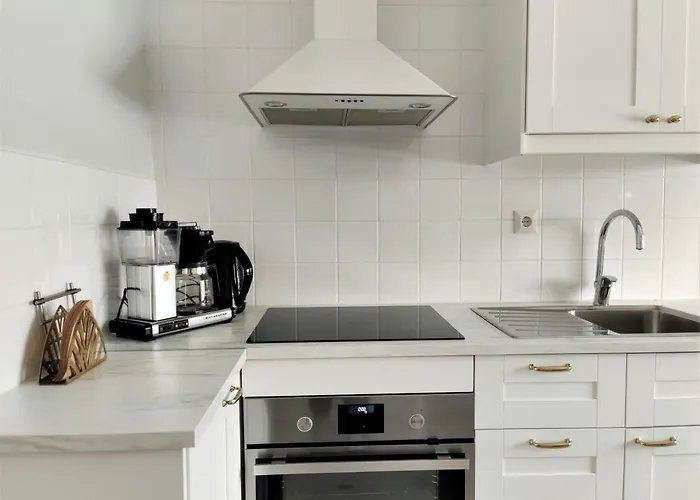 아파트 Convenient For 4 케미